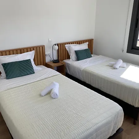 Апартаменты Luxury 2 Bedroom With 2 Balconys And Seaview