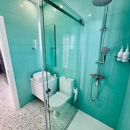 Апартаменты Luxury 2 Bedroom With 2 Balconys And Seaview Пафос
