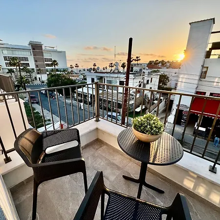 Luxury 2 Bedroom With 2 Balconys And Seaview *