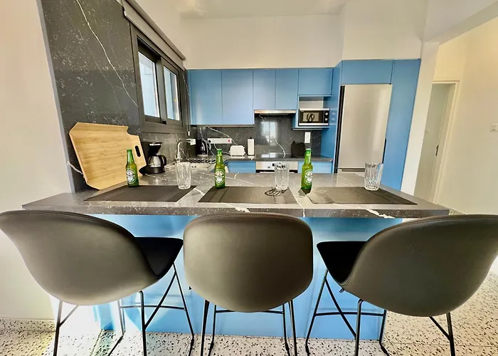 Luxury 2 Bedroom With 2 Balconys And Seaview * Paphos