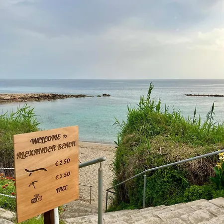 Luxury 2 Bedroom With 2 Balconys And Seaview * Πάφος